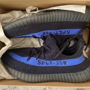 Brand new Yeezy 350 shoes